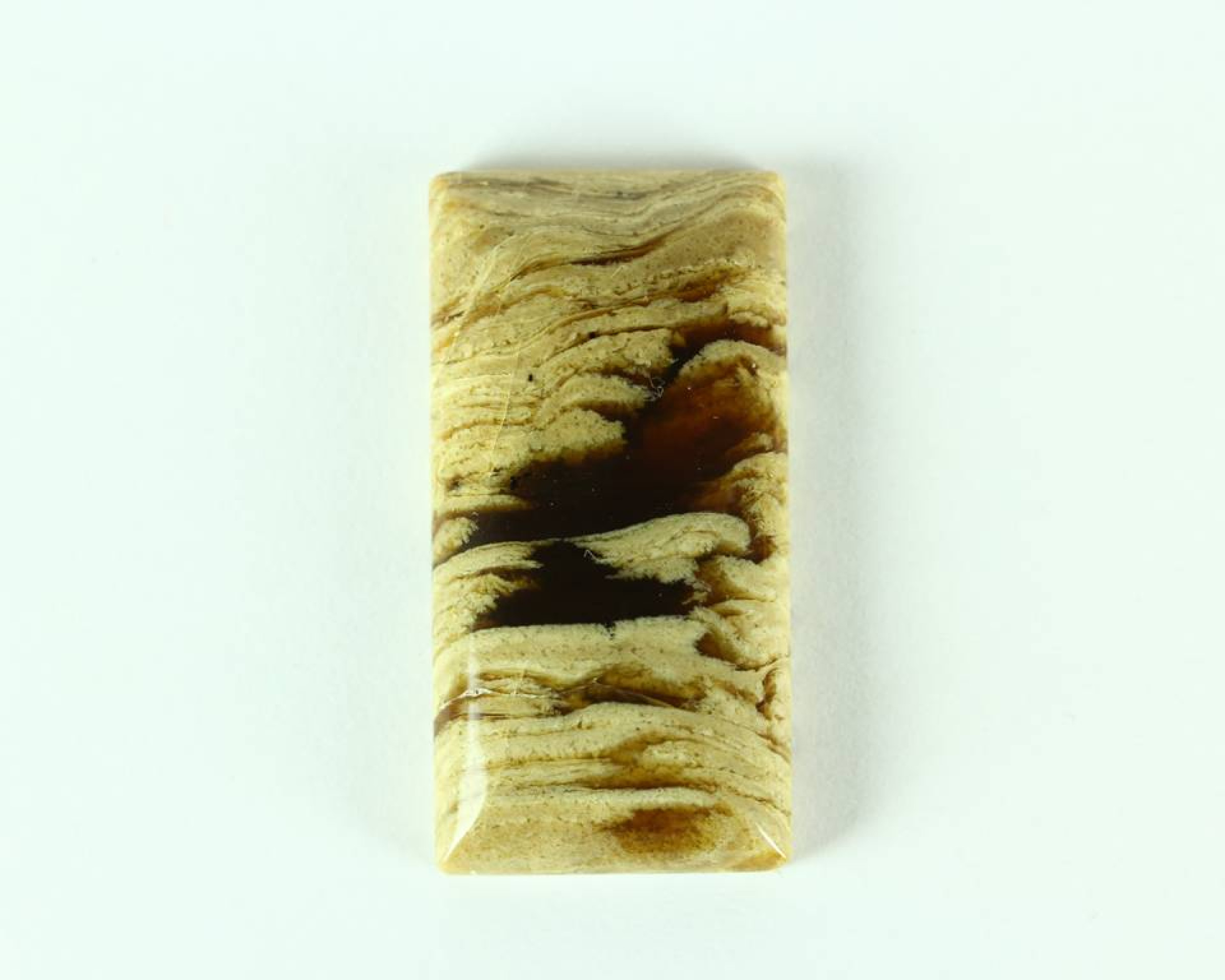 Bursztyn z Indonezji 50x25 kaboszon