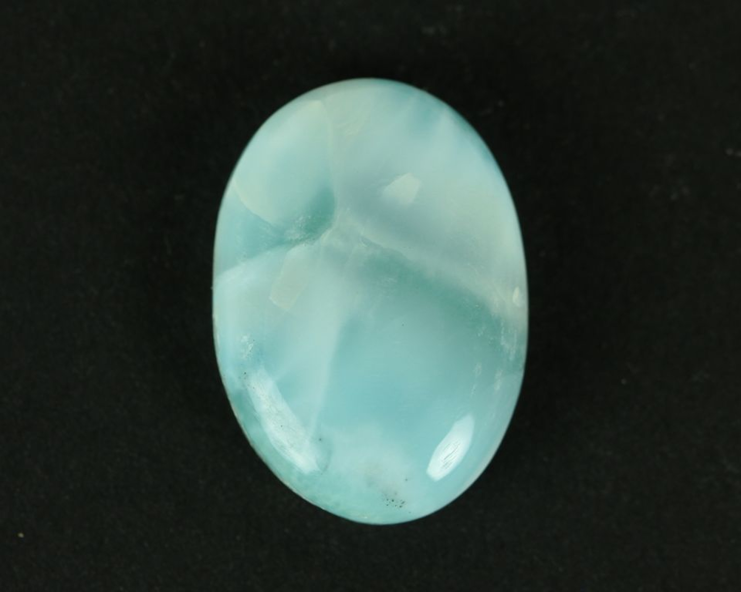 Larimar kaboszon