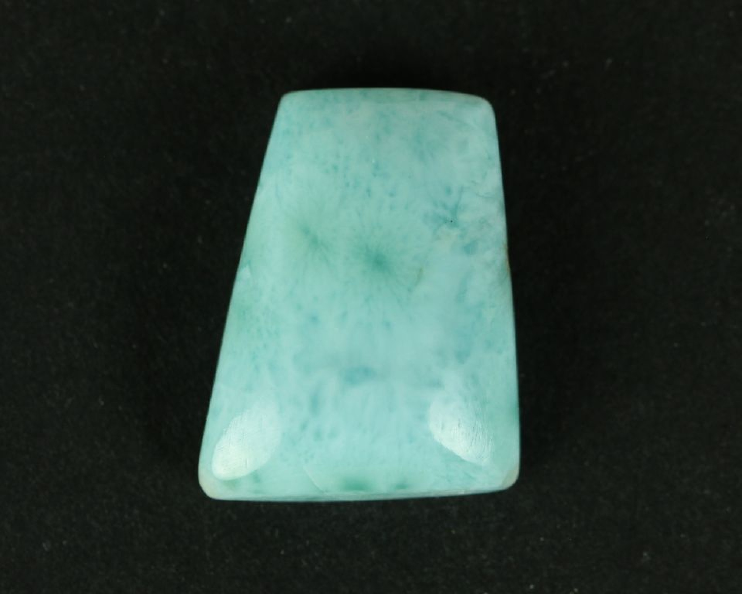 Larimar kaboszon