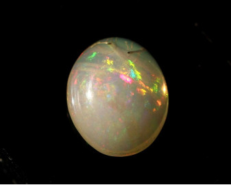 Opal z Etiopii kaboszon