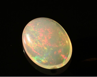 Opal z Etiopii kaboszon