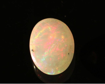 Opal z Etiopii kaboszon