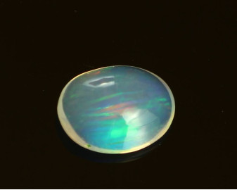 Opal z Etiopii kaboszon