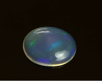 Opal z Etiopii kaboszon