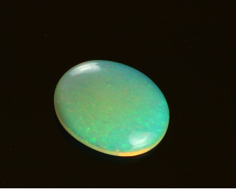 Opal z Etiopii kaboszon