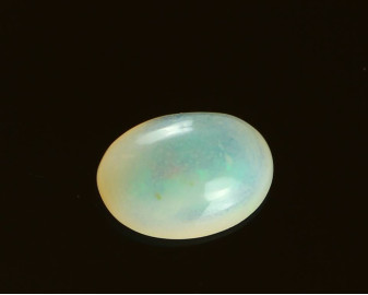 Opal z Etiopii kaboszon