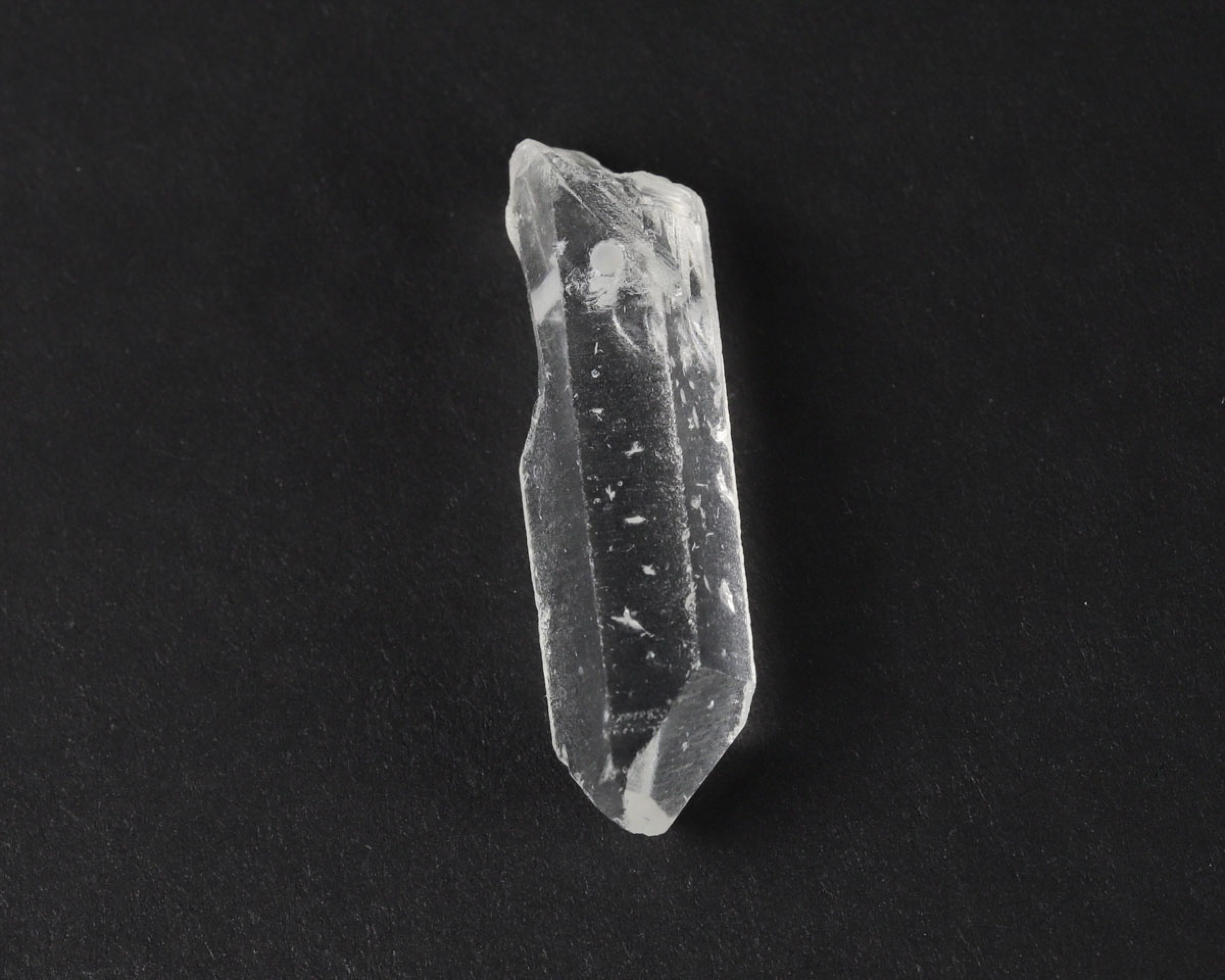 Kryształ górski wiercony 1,2mm