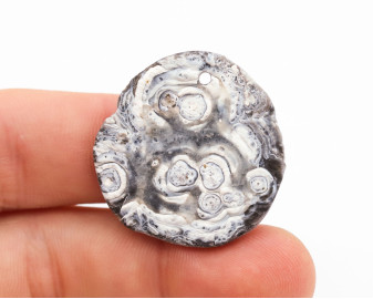 Chalcedonowa Rozeta wiercona 2mm 