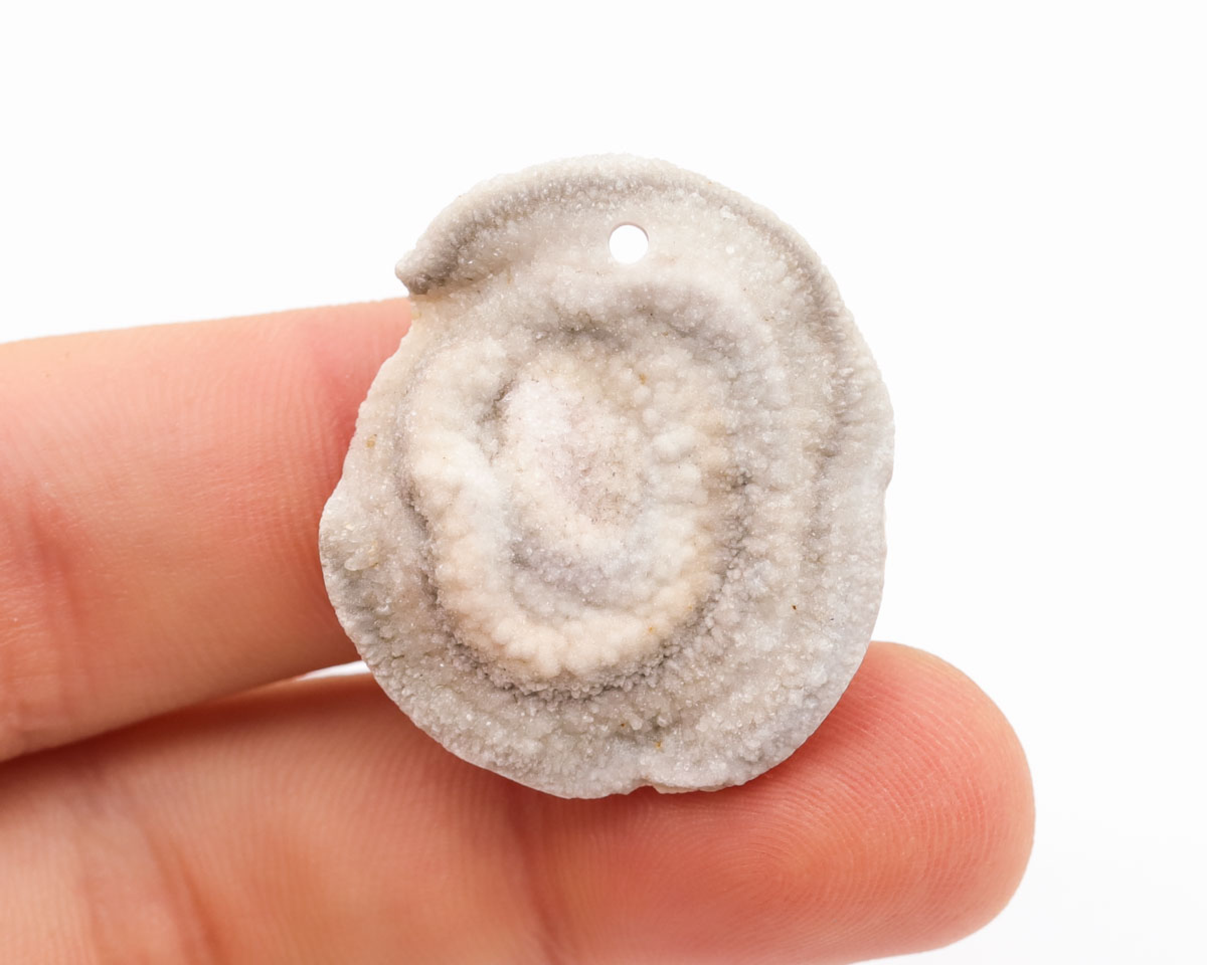 Chalcedonowa Rozeta wiercona 2mm 