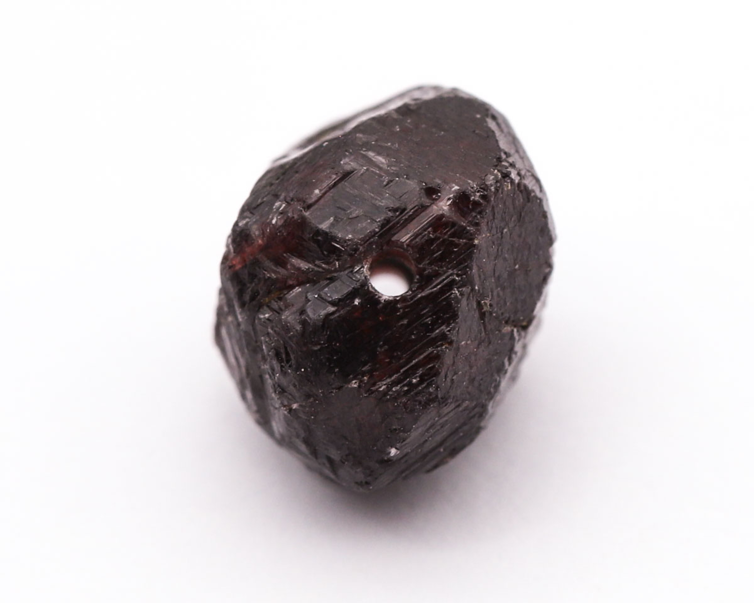 Granat Almandyn wiercony 1,2mm