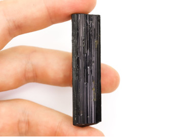 Turmalin Czarny wiercony 2mm