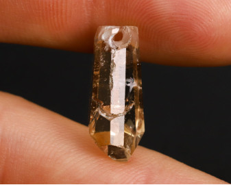 Topaz złoty wiercony