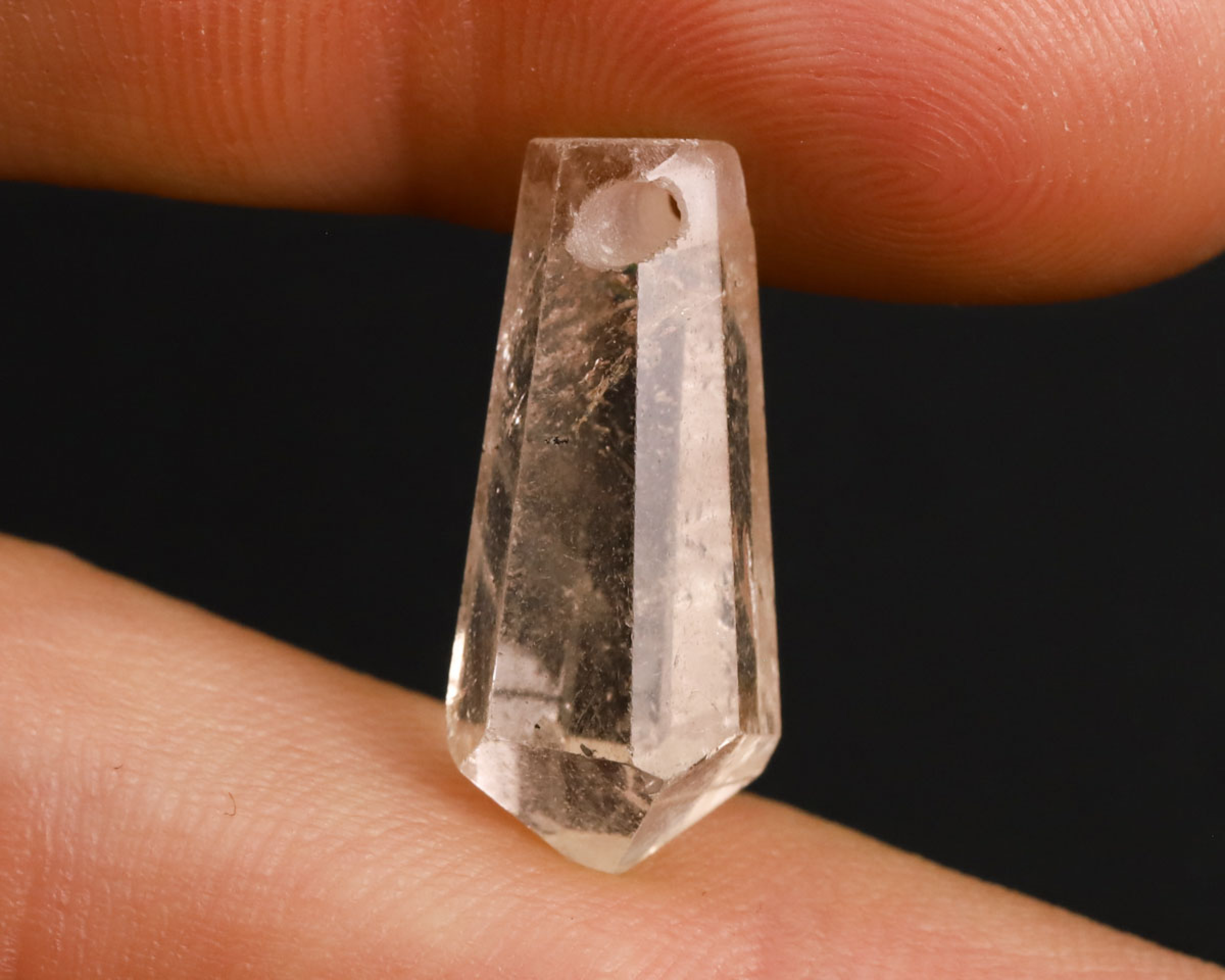 Topaz złoty wiercony