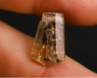 Topaz złoty wiercony