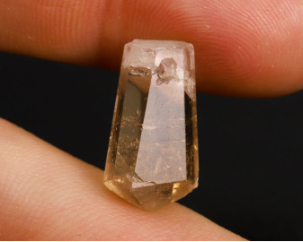 Topaz złoty wiercony