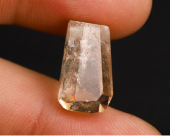 Topaz złoty wiercony