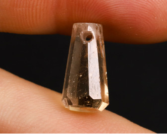 Topaz złoty wiercony