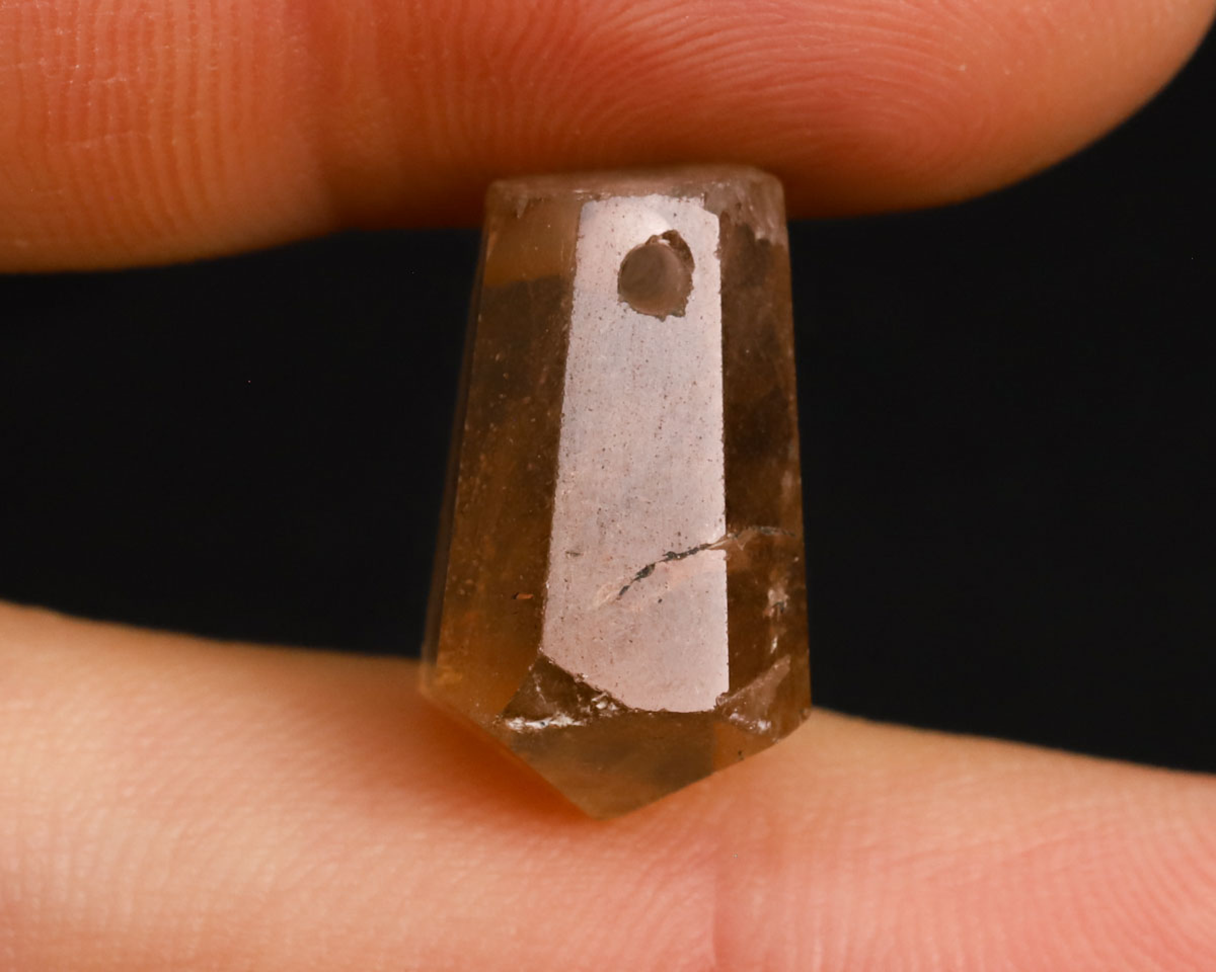 Topaz złoty wiercony