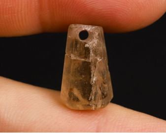 Topaz złoty wiercony