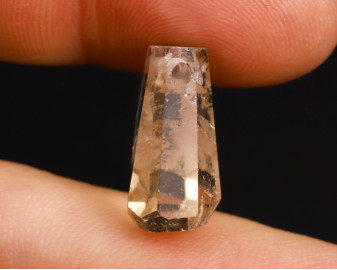 Topaz złoty wiercony