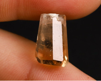 Topaz złoty wiercony