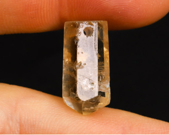 Topaz złoty wiercony