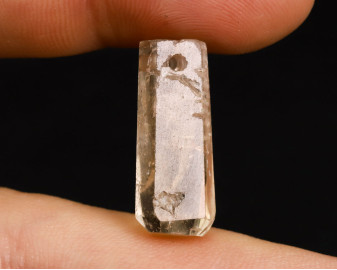 Topaz złoty wiercony