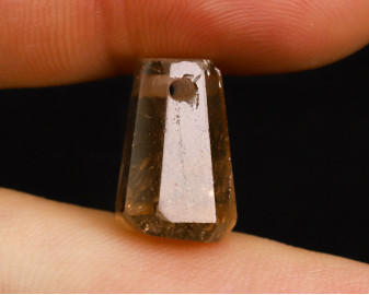 Topaz złoty wiercony
