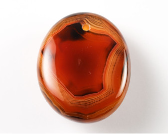 Agat sardonyks wiercony 2mm