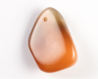Karneol wiercony 2mm