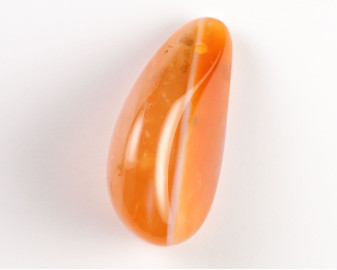 Karneol wiercony 2mm