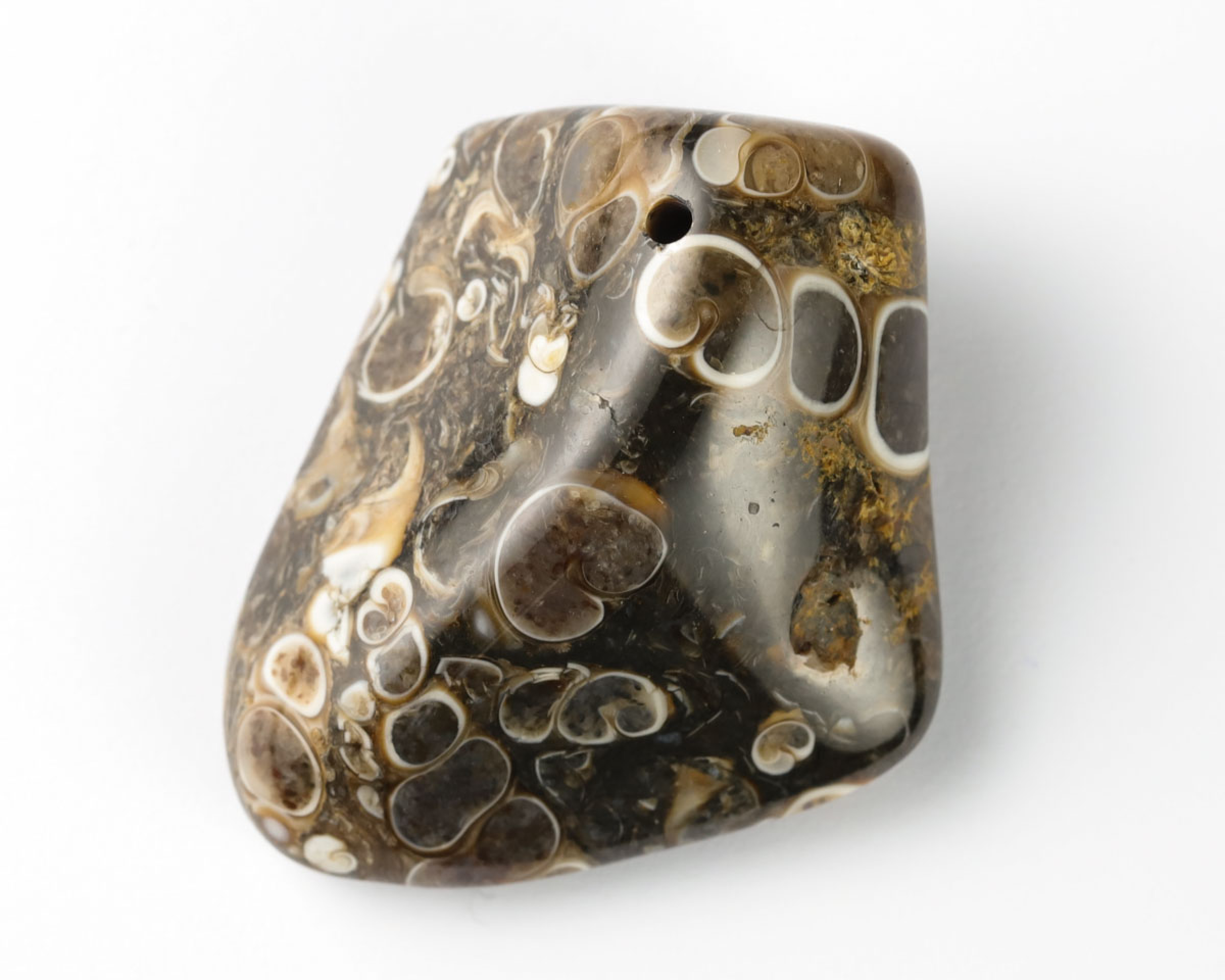 Agat muszlowy wiercony 2mm