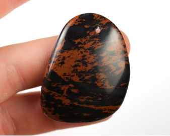 Obsydian mahoniowy wiercony 2mm