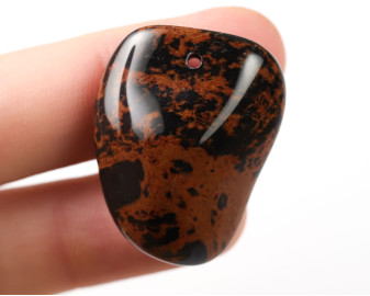 Obsydian mahoniowy wiercony 2mm