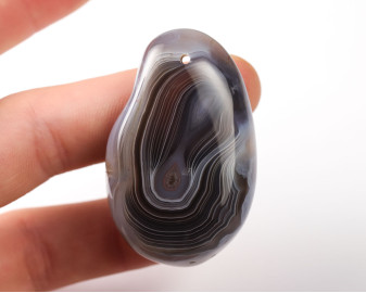 Agat z Botswany wiercony 2mm