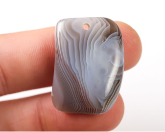 Agat z Botswany wiercony 2mm