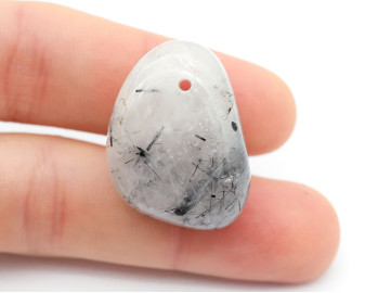 Kwarc z Turmalinem wiercony 2mm