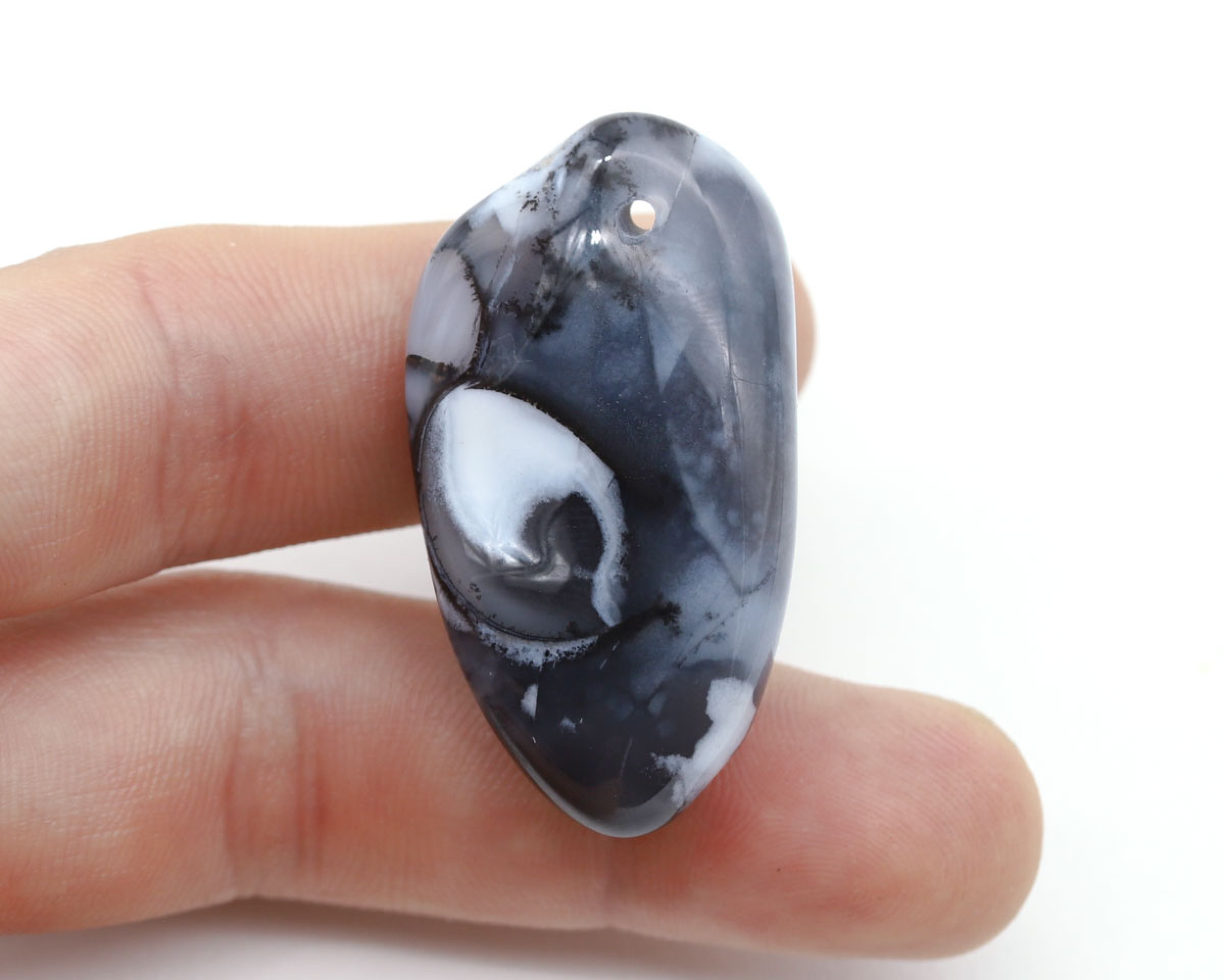 Opal dendrytowy wiercony 2mm