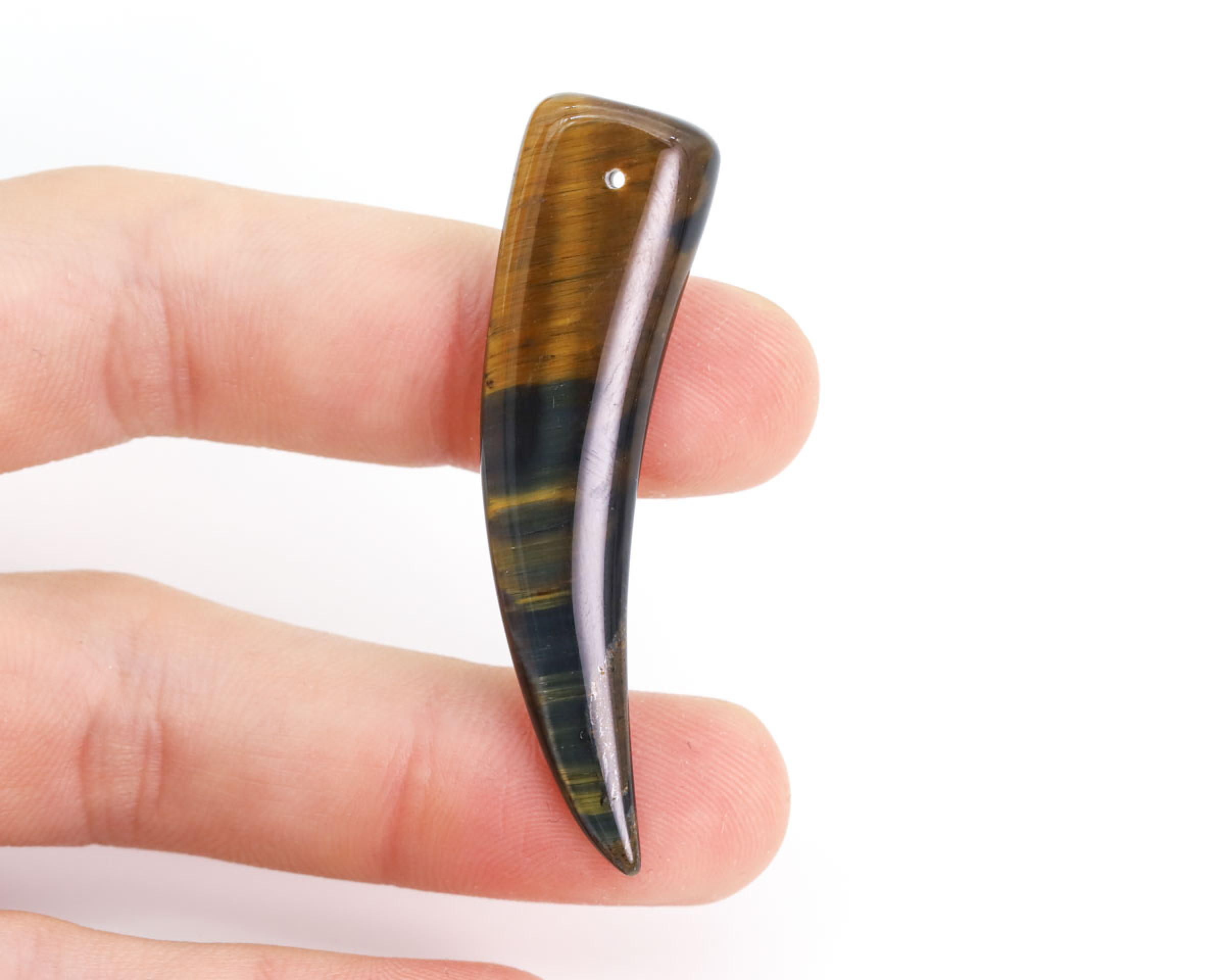 Kieł z Sokolego i Tygrysiego Oka