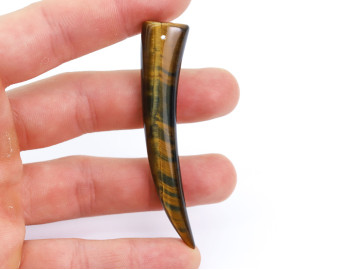 Kieł z Sokolego i Tygrysiego Oka