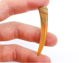 Kieł z Agatu wiercony 1,2mm