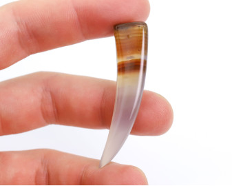 Kieł z Agatu wiercony 1,2mm