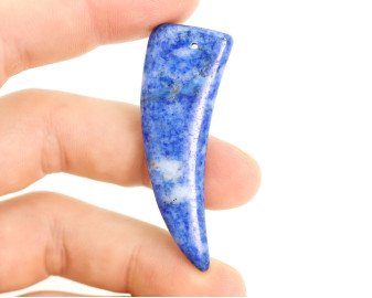 Kły z Lapisu Lazuli