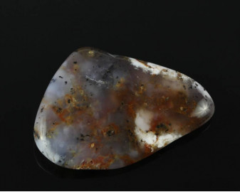 Opal dendrytowy (Merlinit)