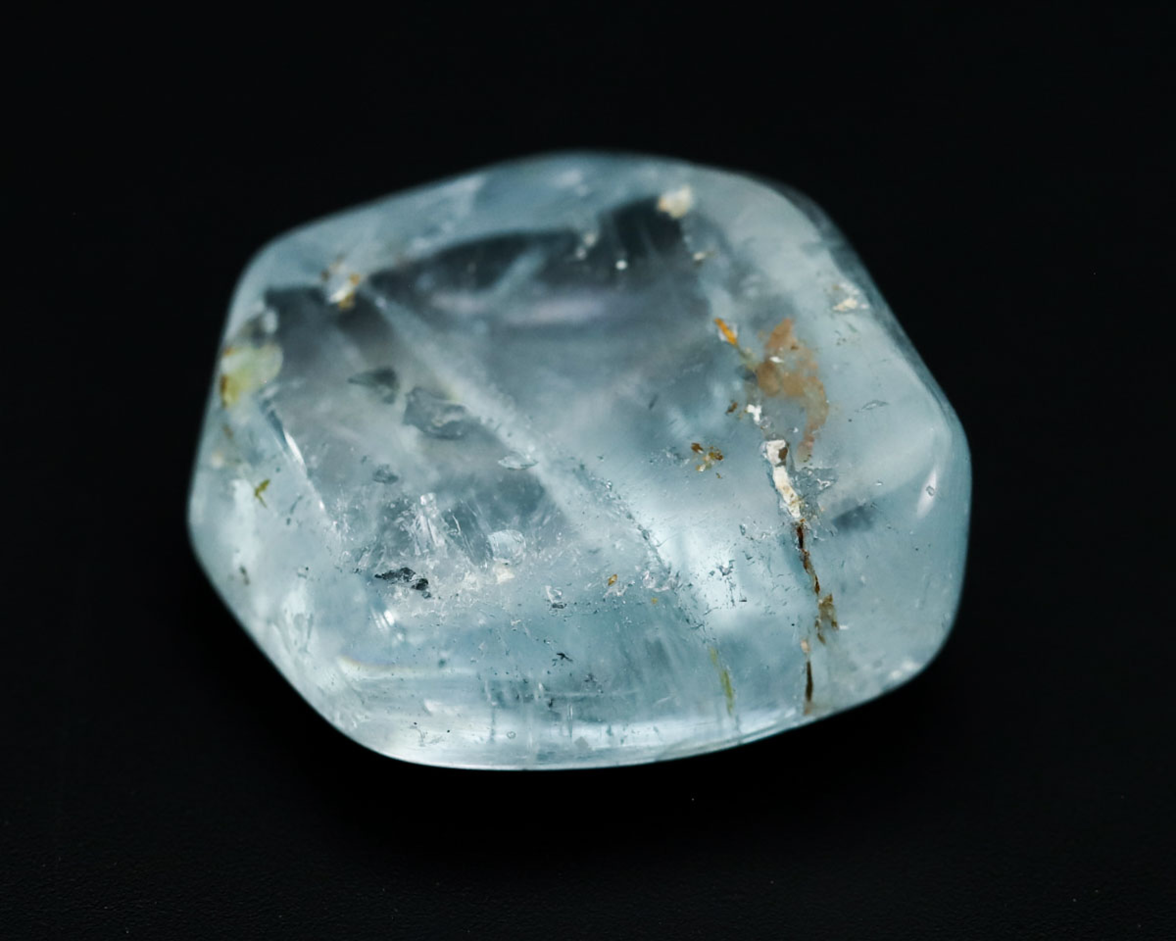 Topaz błękitny 