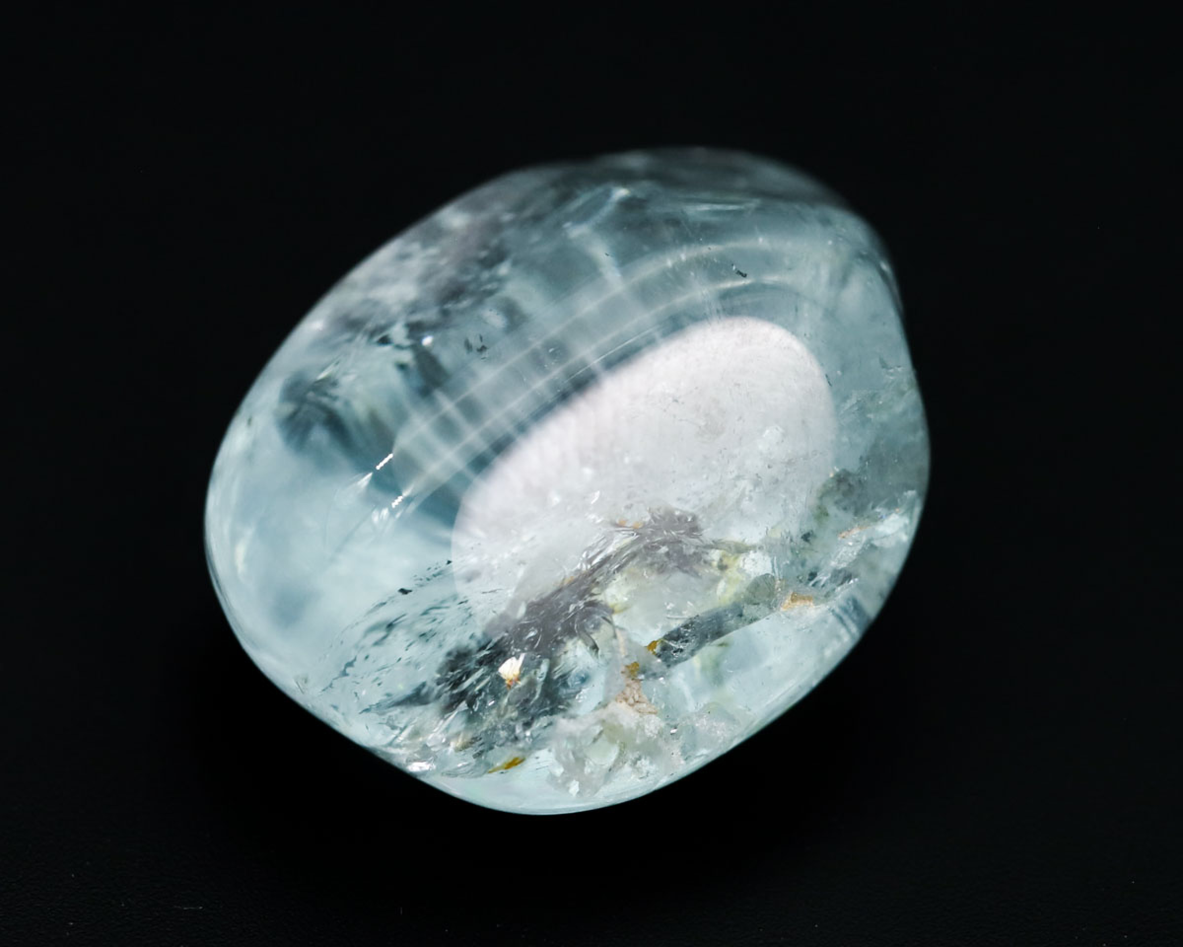 Topaz błękitny 