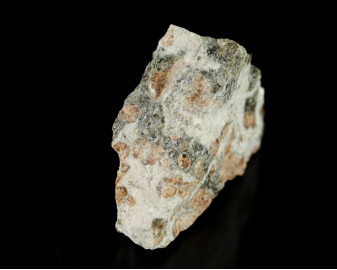 Granat w Wollastonicie 