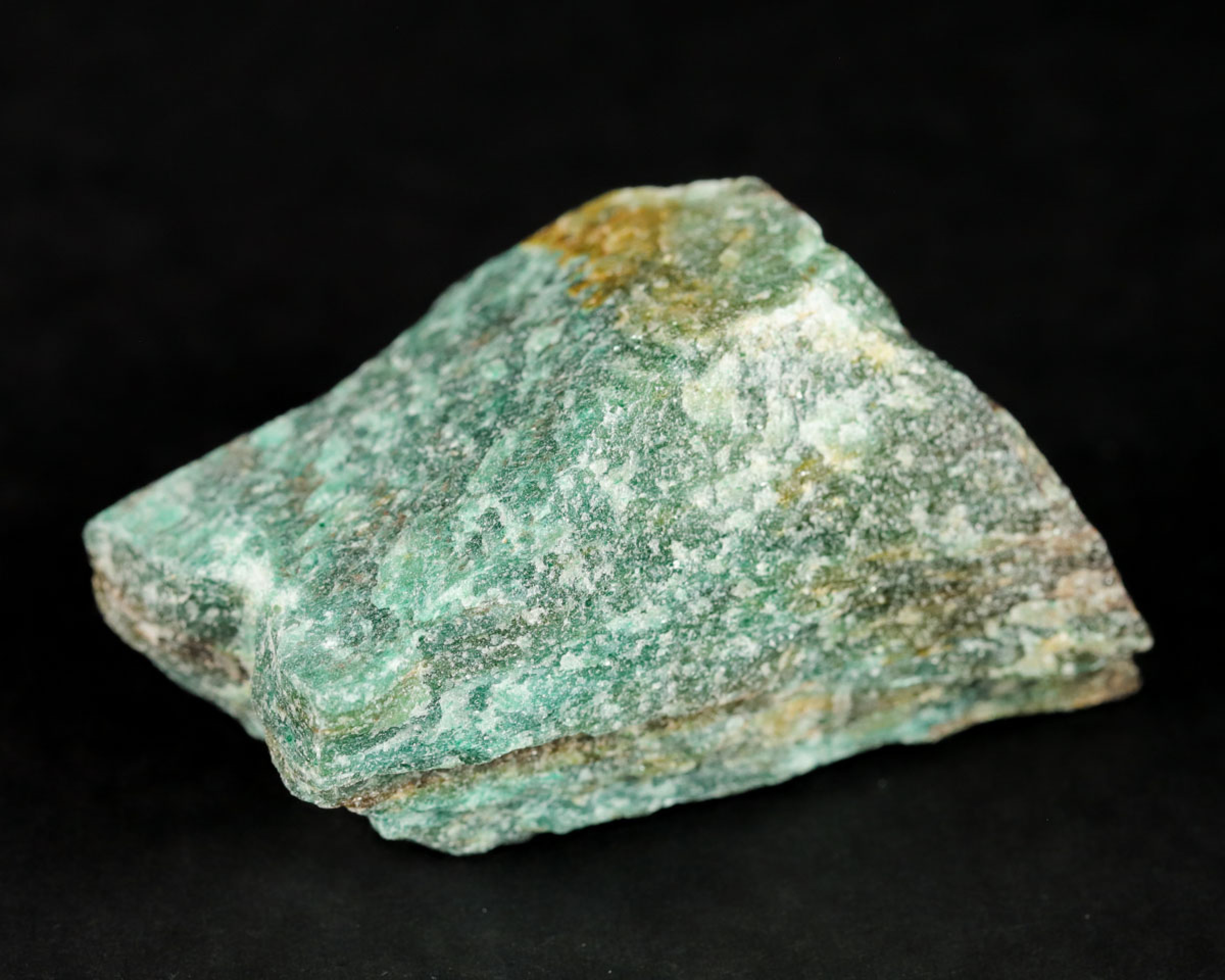 Awenturyn z fuchsytem