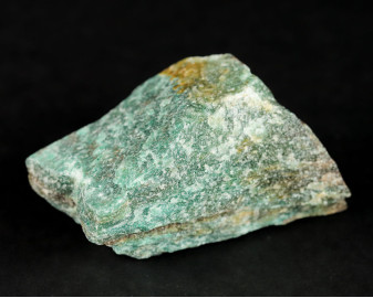 Awenturyn z fuchsytem