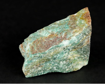 Awenturyn z fuchsytem